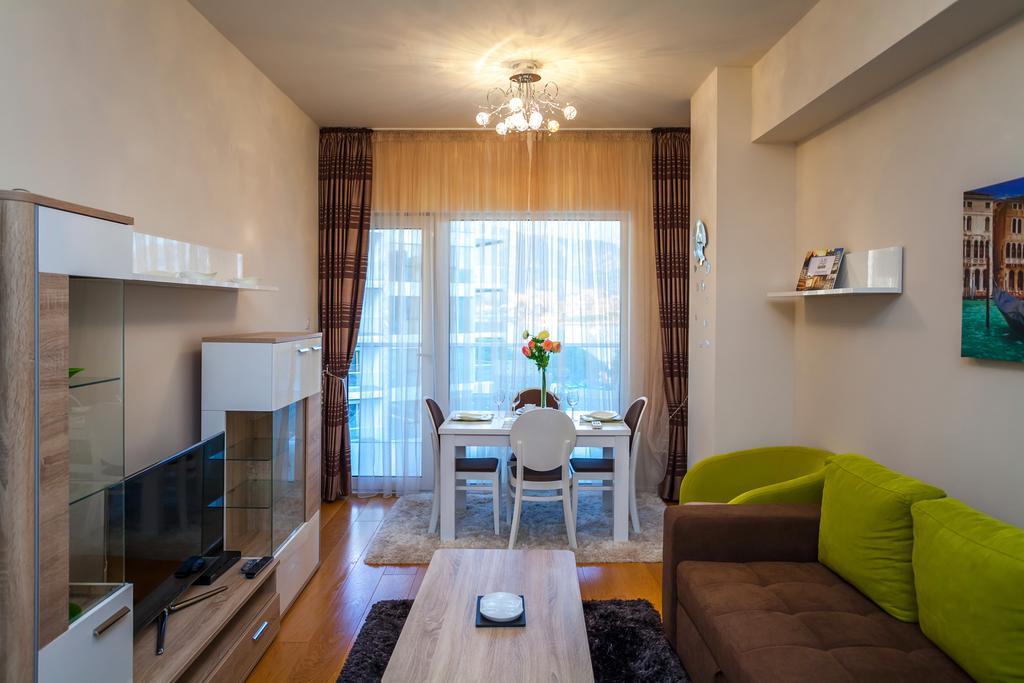 Luxury Apartment Anastasia Tre Canne Budva Room photo